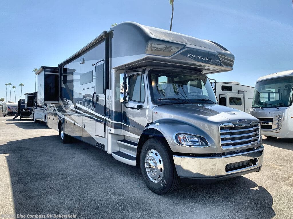 2020 Phaeton 40 IH by Tiffin from Blue Compass RV Bakersfield in Bakersfield, California