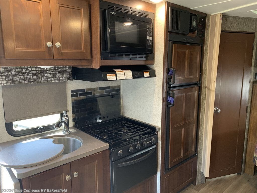 Used 2017 Forest River Sunseeker MBS 2400W available in Bakersfield, California