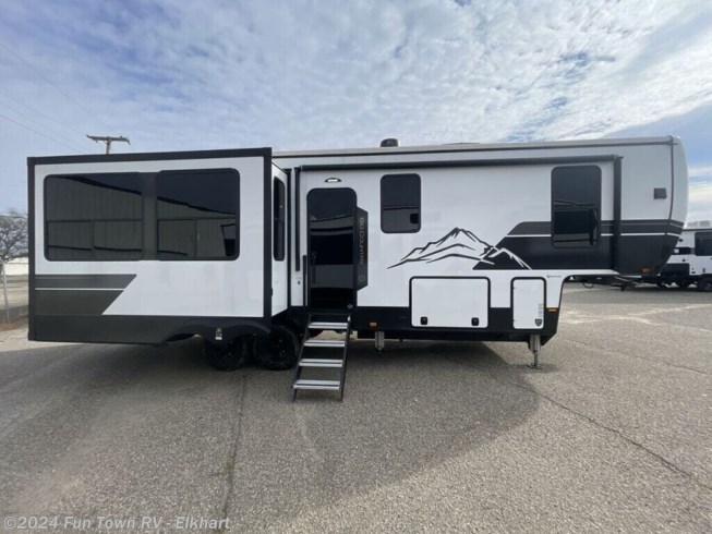 2024 Big Country BC 3200 RLK by Heartland from Fun Town RV - Elkhart in Elkhart, Indiana