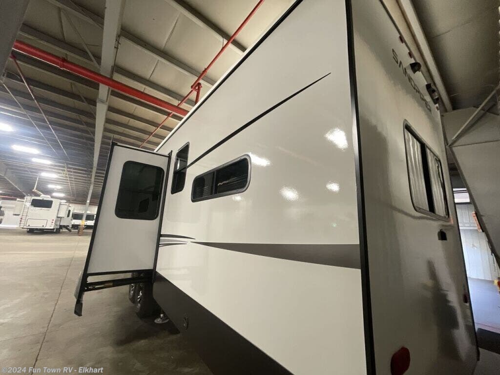 2024 Forest River Sandpiper 3800RK RV for Sale in Elkhart, IN 46516