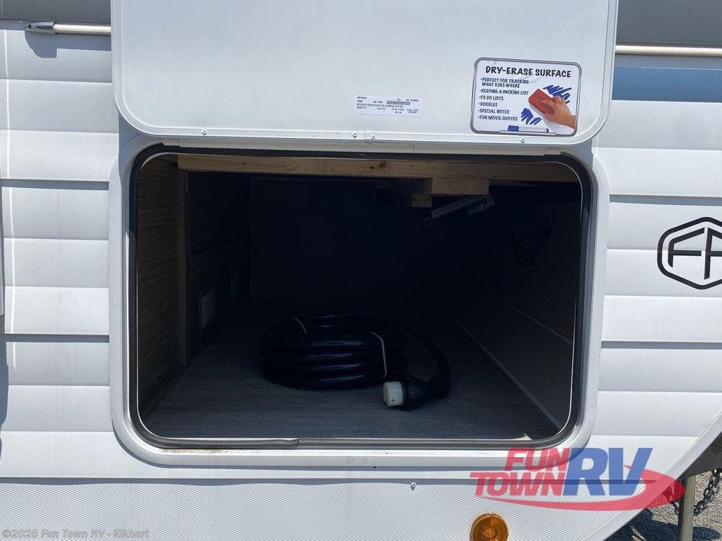 2025 Salem 27RE by Forest River from Fun Town RV - Elkhart in Elkhart, Indiana