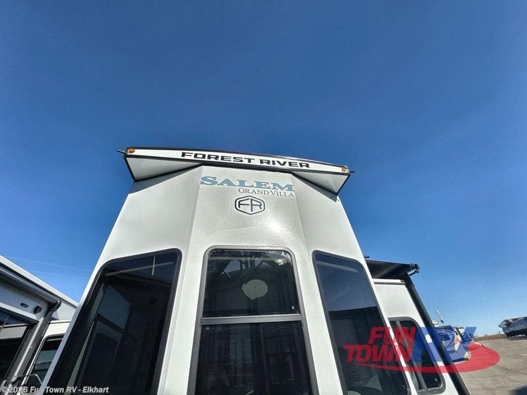 2025 Salem Grand Villa 42VERANDA by Forest River from Fun Town RV - Elkhart in Elkhart, Indiana