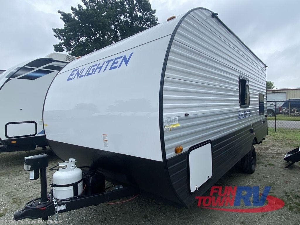 2025 Gulf Stream Enlighten 17BH - Used Travel Trailer For Sale by Fun Town RV - Elkhart in Elkhart, Indiana
