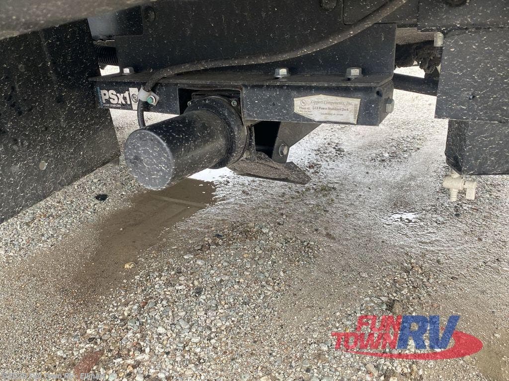 2021 Vibe 32MS by Forest River from Fun Town RV - Elkhart in Elkhart, Indiana