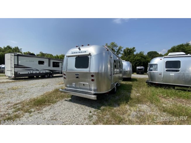2024 Airstream Caravel 20FB - New Travel Trailer For Sale by Airstream of Knoxville in Knoxville, Tennessee