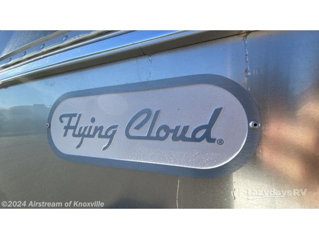 2024 Airstream Flying Cloud 27FB - New Travel Trailer For Sale by Airstream of Knoxville in Knoxville, Tennessee
