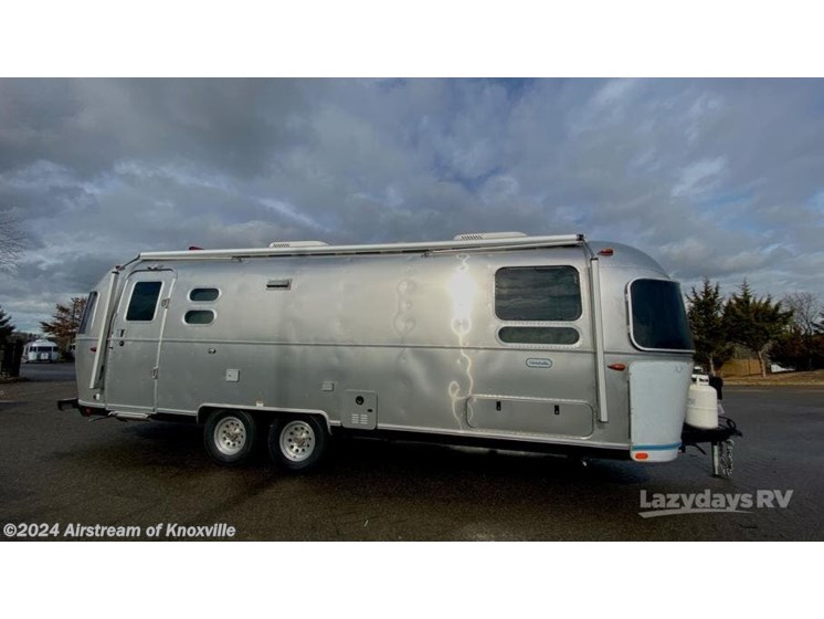 New 2024 Airstream Globetrotter 27FB Twin available in Knoxville, Tennessee
