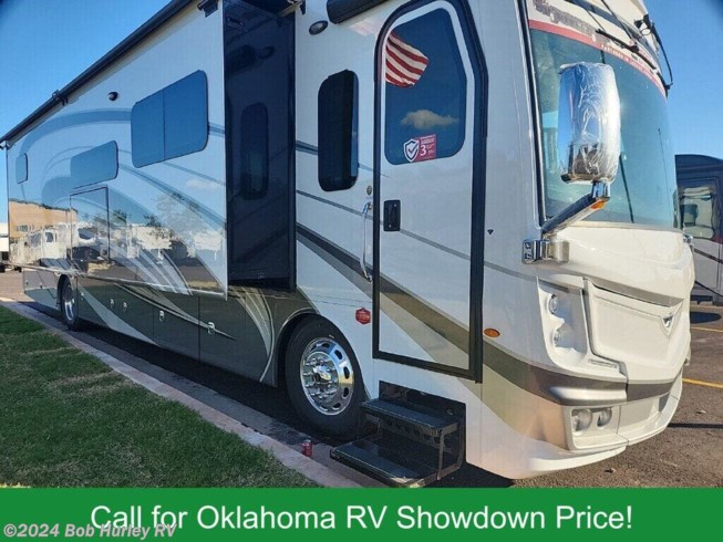 2024 Fleetwood Discovery® LXE 40M RV for Sale in Oklahoma City, OK ...