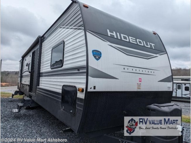 Used 2023 Keystone Hideout 38FQTS available in Franklinville, North Carolina