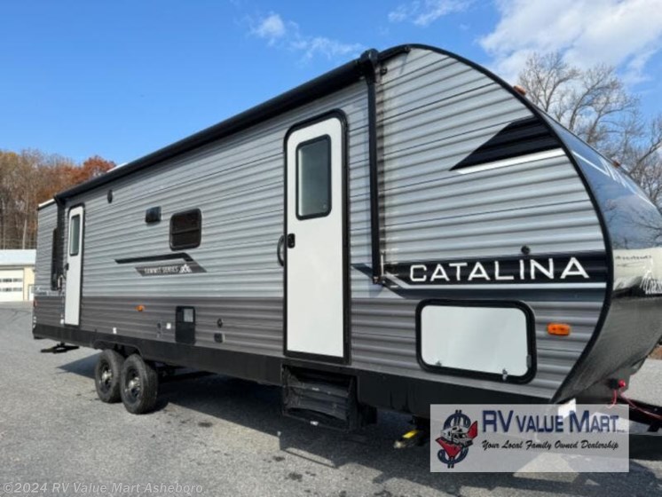 New 2024 Coachmen Catalina Summit Series 8 271DBS available in Franklinville, North Carolina