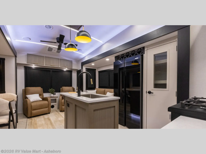 2026 Wildwood Heritage Glen 286RL by Forest River from RV Value Mart - Asheboro in Franklinville, North Carolina