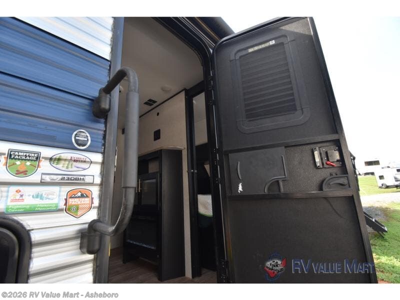 Used 2022 Forest River Cherokee Grey Wolf 23DBH available in Franklinville, North Carolina