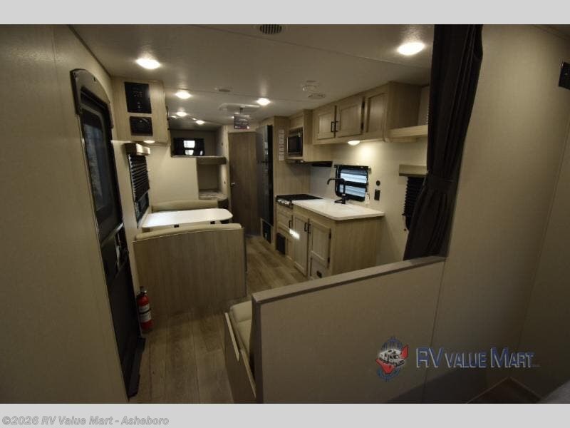 New 2026 Coachmen Catalina Summit Series 8 261BH available in Franklinville, North Carolina