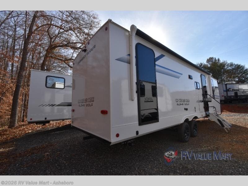 New 2026 Forest River Cherokee Alpha Wolf 26DBH available in Franklinville, North Carolina