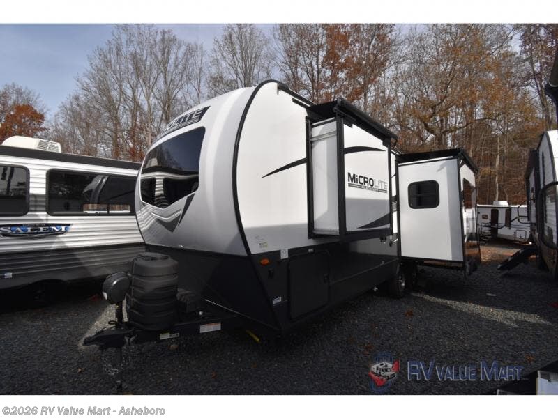 2024 Flagstaff Micro Lite 25SRK by Forest River from RV Value Mart - Asheboro in Franklinville, North Carolina