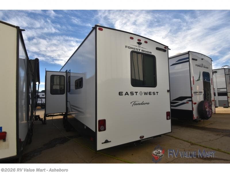 New 2026 East to West Tandara 388LR available in Franklinville, North Carolina