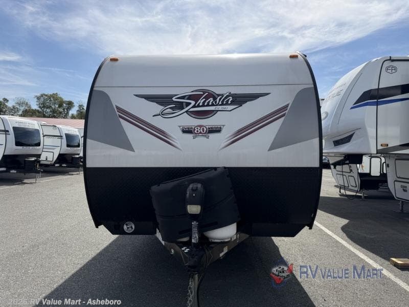 2022 Shasta 26DB by Shasta from RV Value Mart - Asheboro in Franklinville, North Carolina