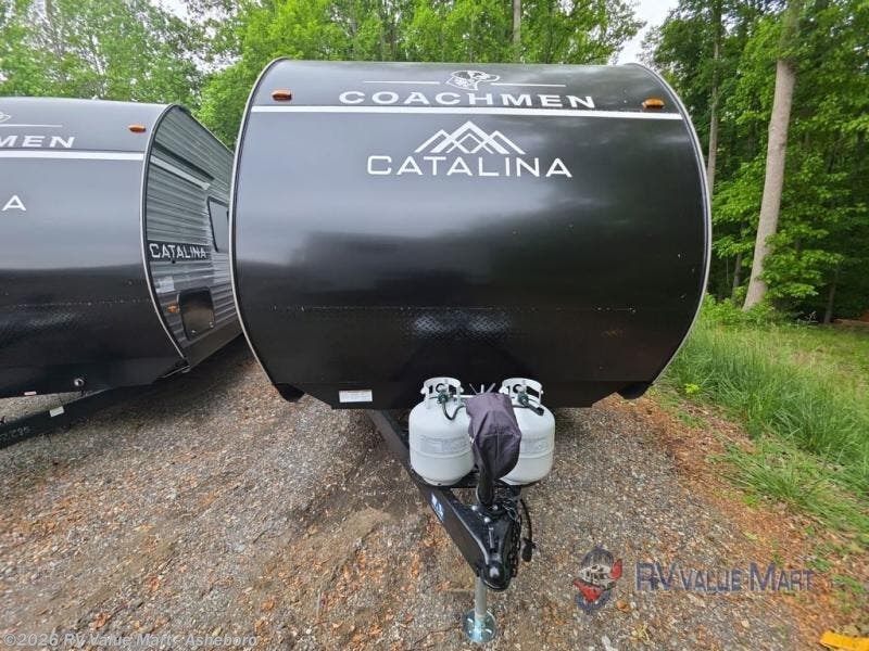 New 2026 Coachmen Catalina Summit Series 8 261BHS available in Franklinville, North Carolina