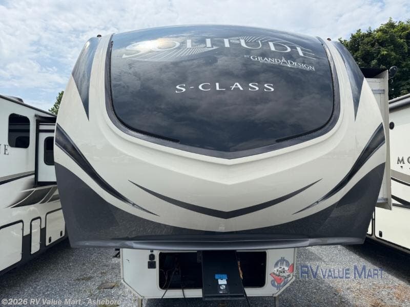 2020 Solitude S-Class 3350RL by Grand Design from RV Value Mart - Asheboro in Franklinville, North Carolina