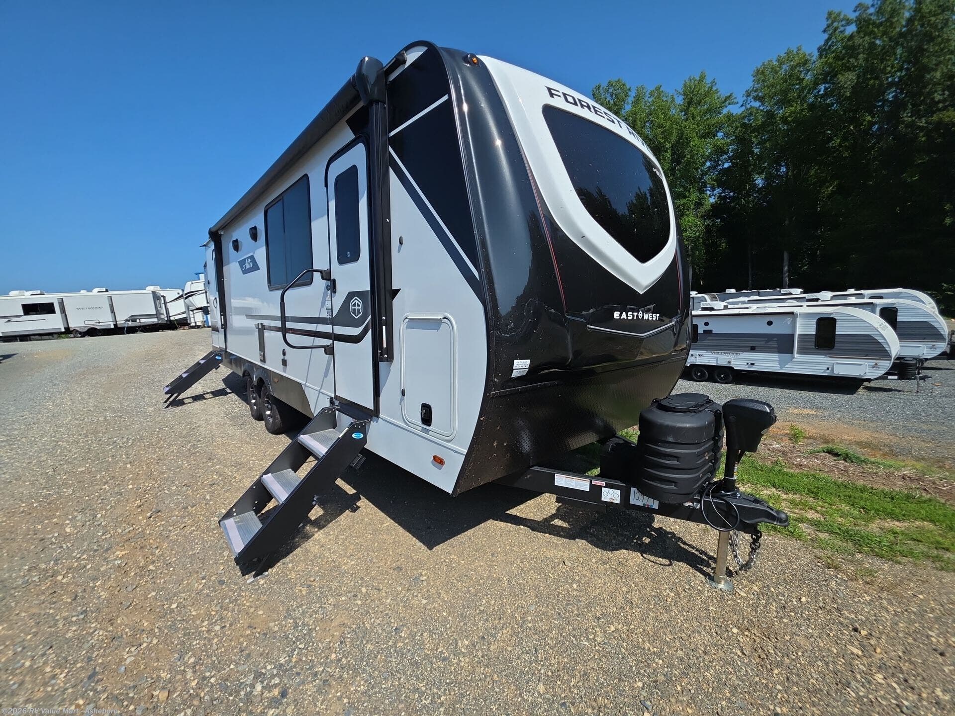 2027 East to West Alta 2775KFK - New Travel Trailer For Sale by RV Value Mart - Asheboro in Franklinville, North Carolina