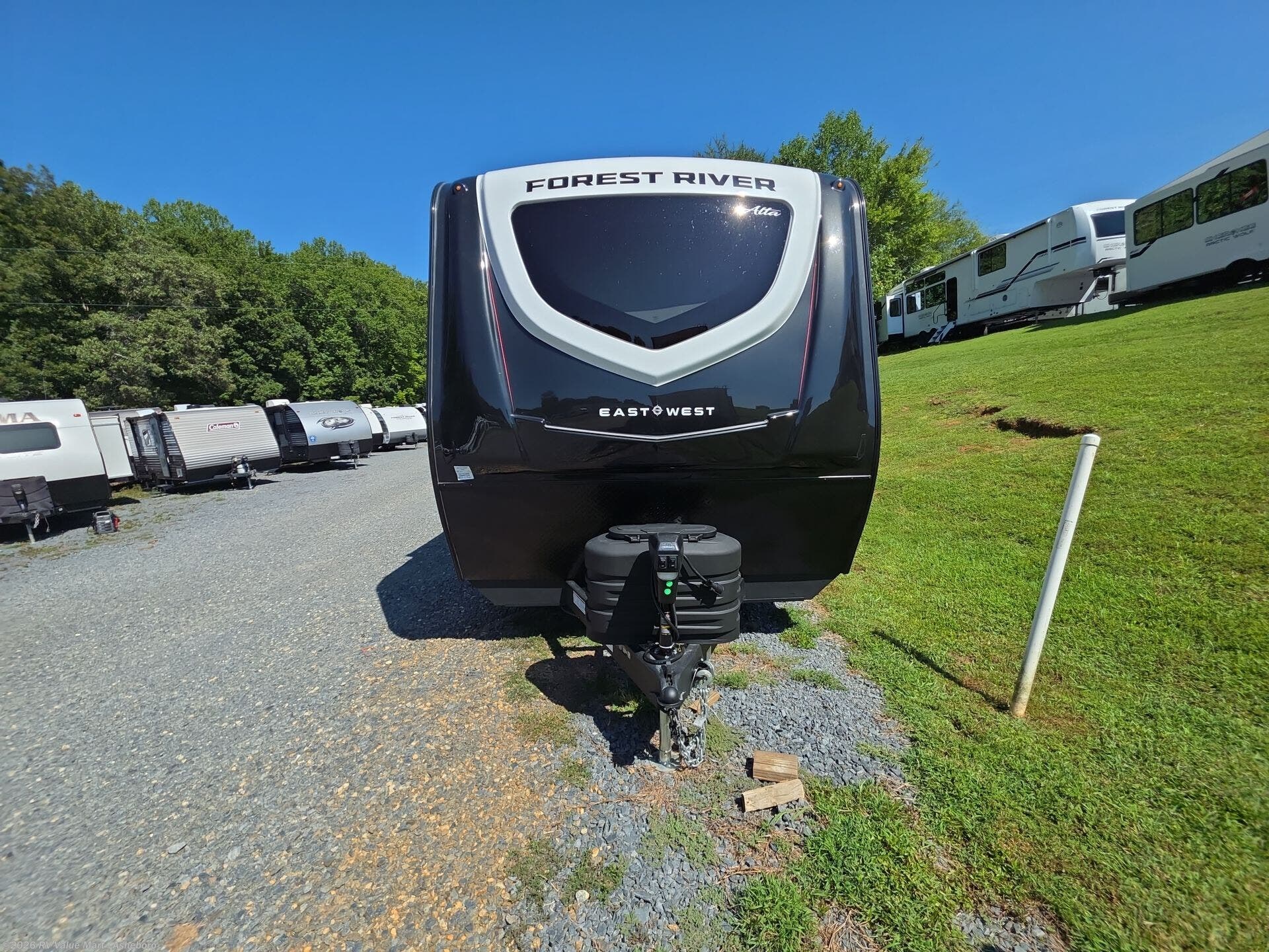 2027 Alta 2600KRB by East to West from RV Value Mart - Asheboro in Franklinville, North Carolina