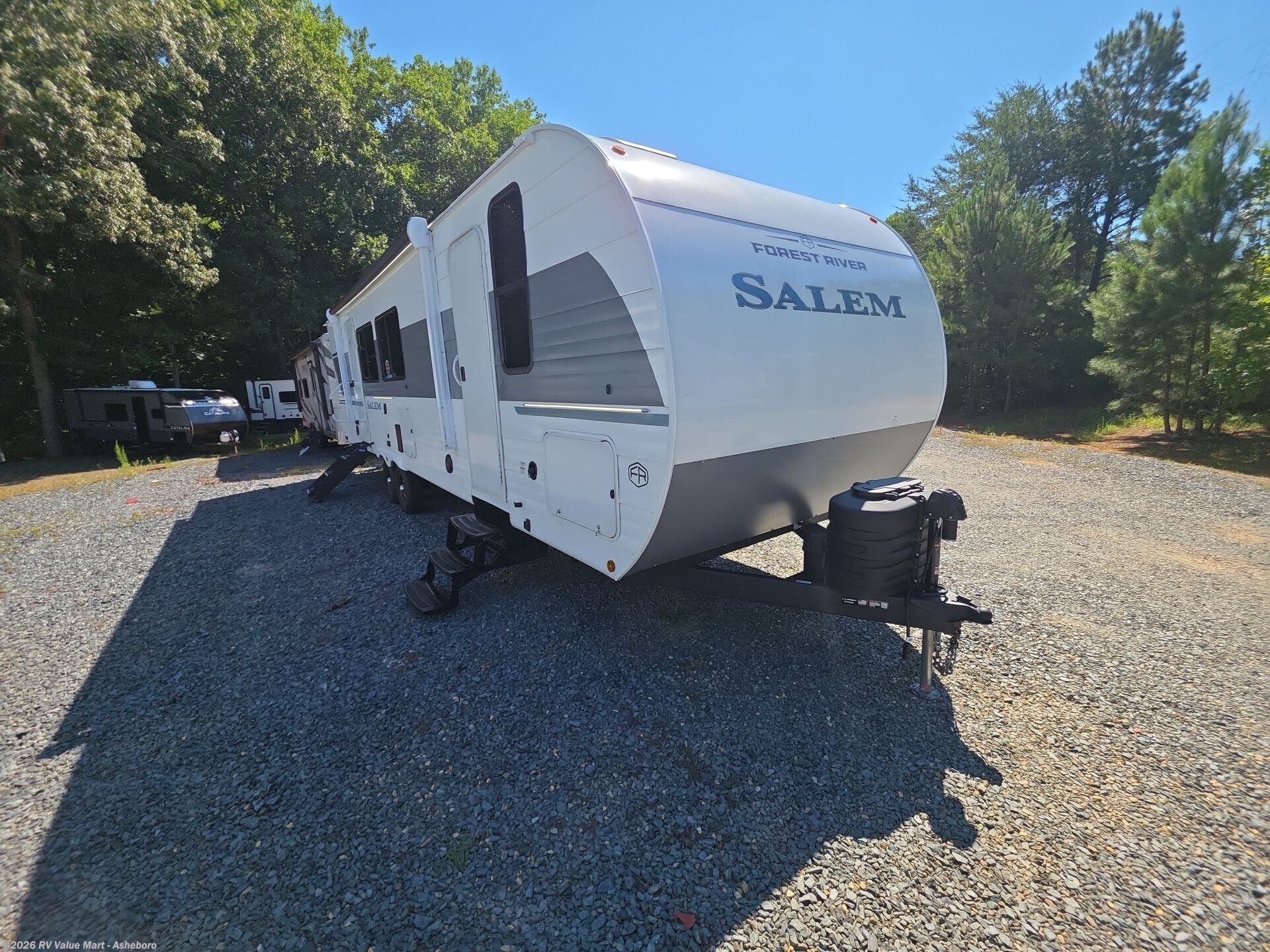 2026 Forest River Salem 300ICE - Used Travel Trailer For Sale by RV Value Mart - Asheboro in Franklinville, North Carolina