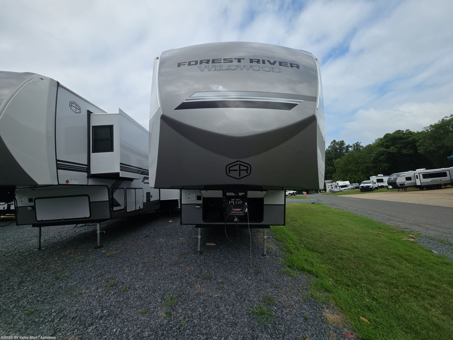 2027 Wildwood Heritage Glen 380WDR by Forest River from RV Value Mart - Asheboro in Franklinville, North Carolina