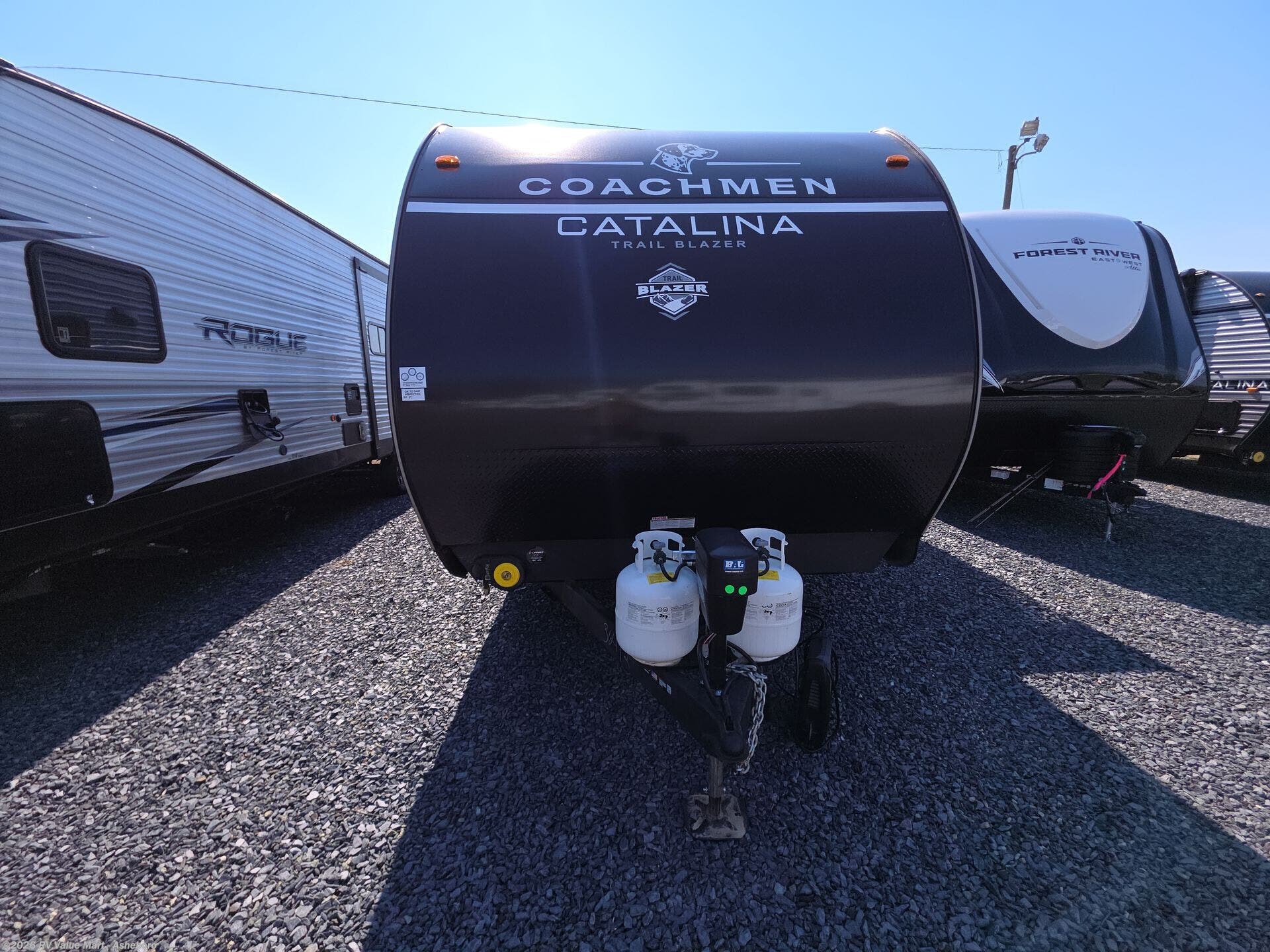 2026 Catalina Trail Blazer 27THS by Coachmen from RV Value Mart - Asheboro in Franklinville, North Carolina