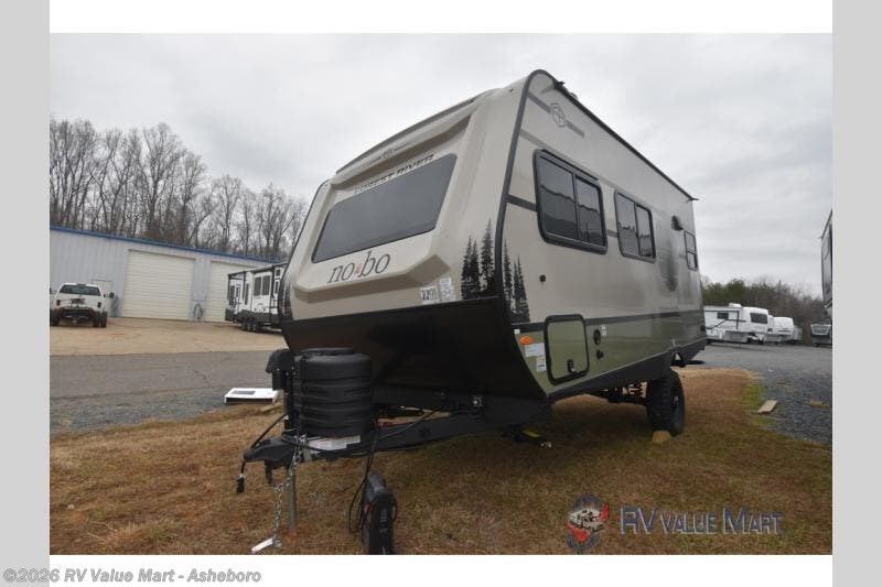 2026 Forest River No Boundaries 18.0 BM - New Travel Trailer For Sale by RV Value Mart - Asheboro in Franklinville, North Carolina