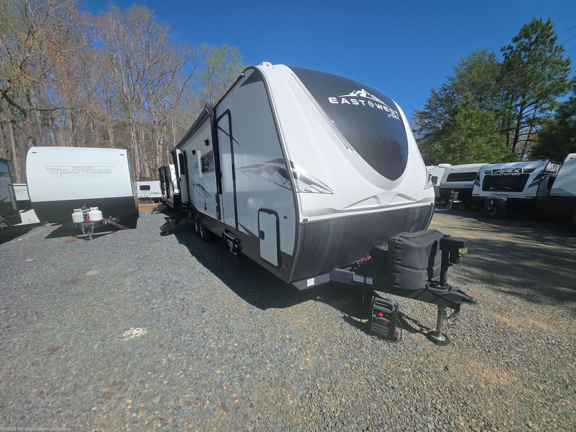 2022 East to West Alta 2800KBH - Used Travel Trailer For Sale by RV Value Mart - Asheboro in Franklinville, North Carolina
