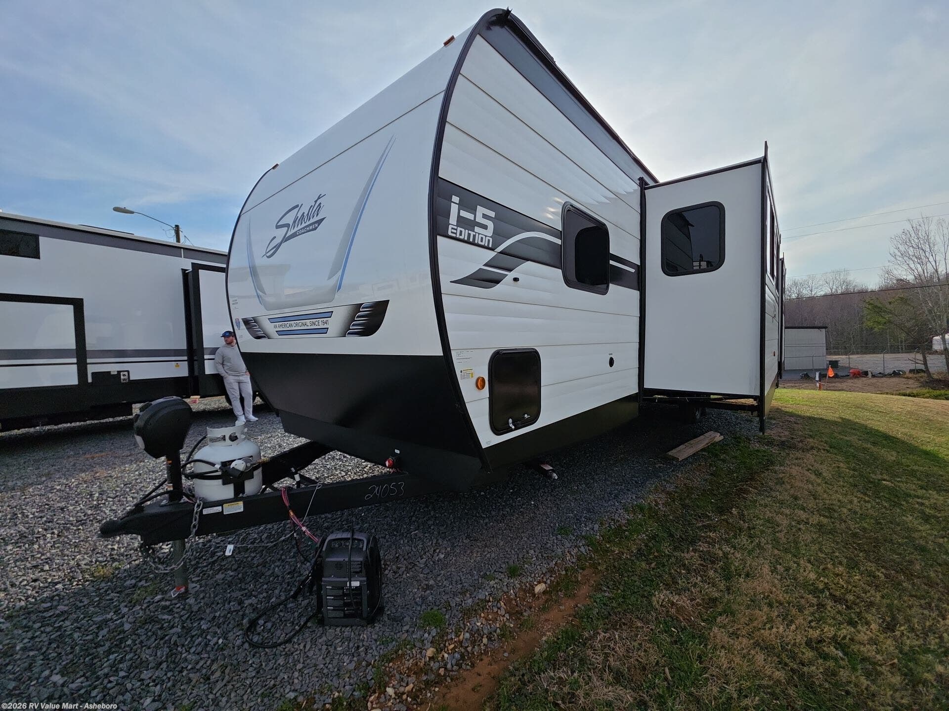 New 2026 Shasta I-5 Edition 532BEDS available in Franklinville, North Carolina