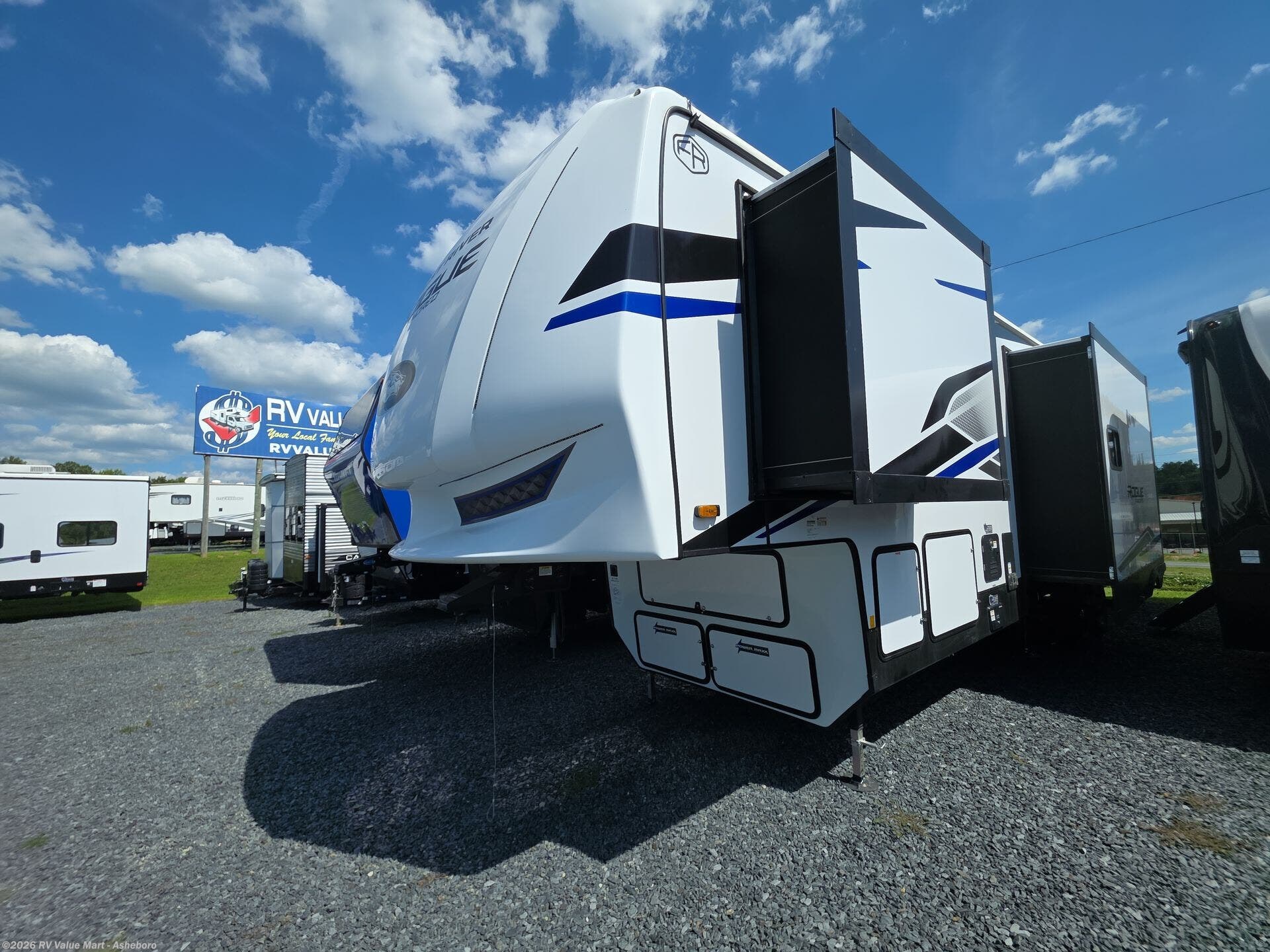 New 2026 Forest River Vengeance Rogue Armored 341GS11 available in Franklinville, North Carolina