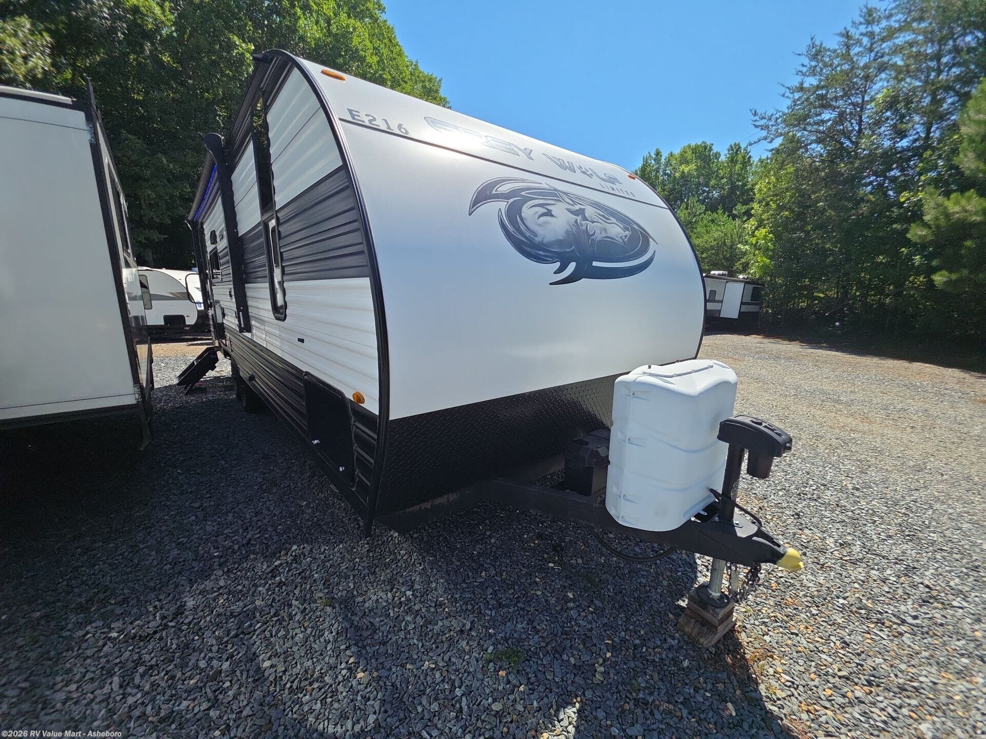 2023 Forest River Cherokee Grey Wolf 23MK - Used Travel Trailer For Sale by RV Value Mart - Asheboro in Franklinville, North Carolina