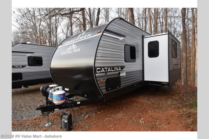 2026 Coachmen Catalina Summit Series 8 231BHS - New Travel Trailer For Sale by RV Value Mart - Asheboro in Franklinville, North Carolina