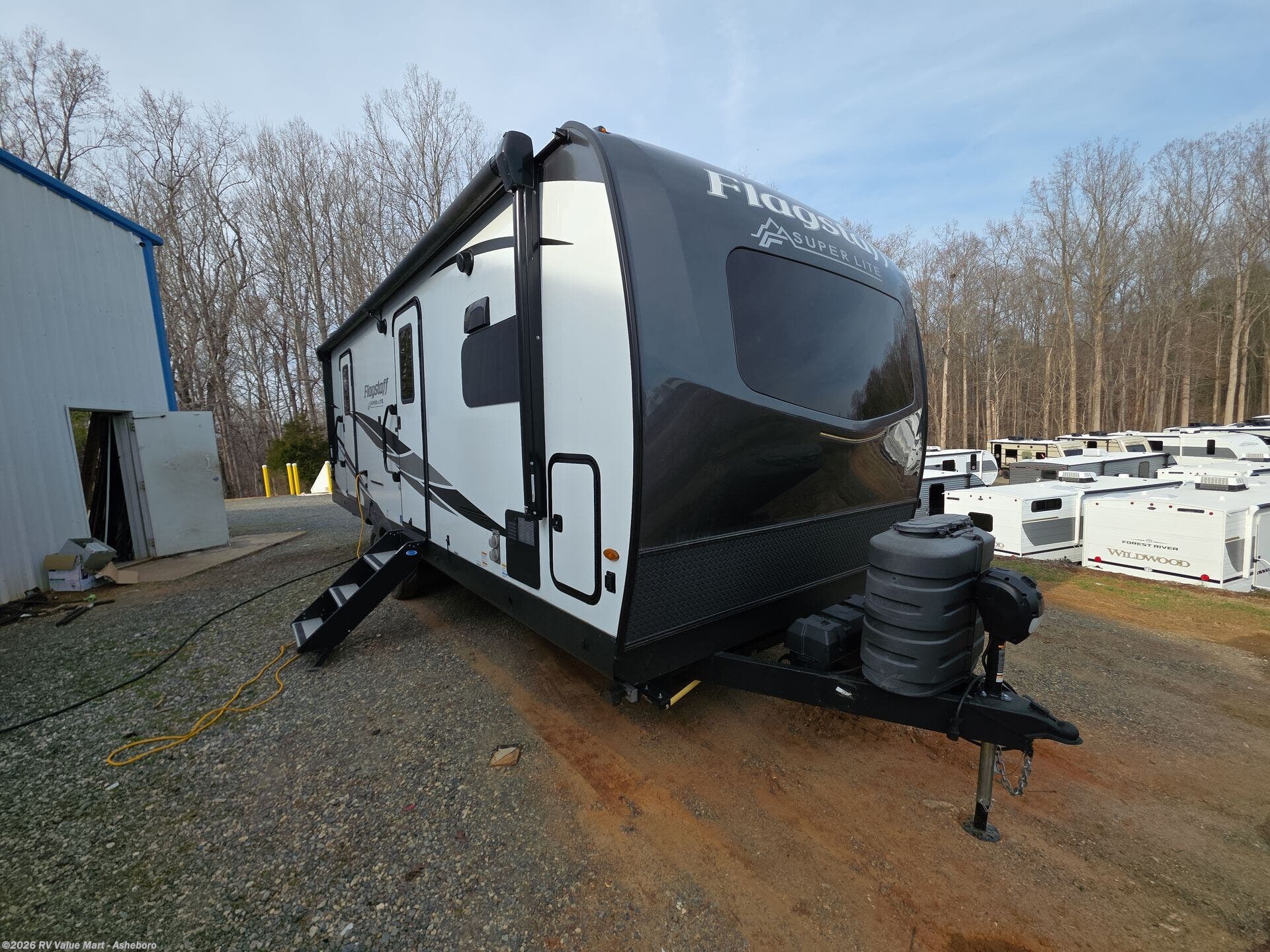 2024 Forest River Flagstaff Super Lite 26FKBS - Used Travel Trailer For Sale by RV Value Mart - Asheboro in Franklinville, North Carolina