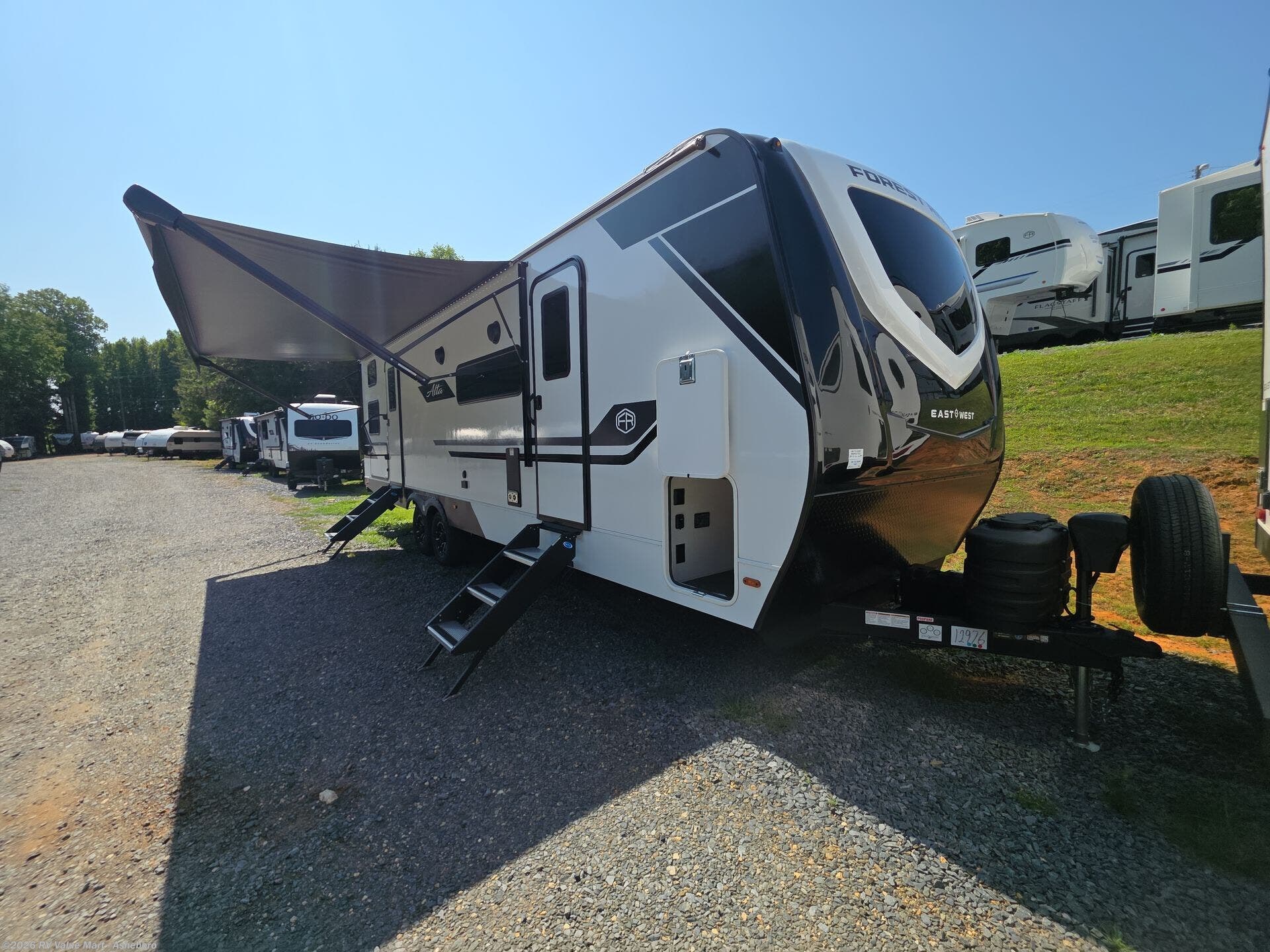 2027 East to West Alta 2800KBH - New Travel Trailer For Sale by RV Value Mart - Asheboro in Franklinville, North Carolina