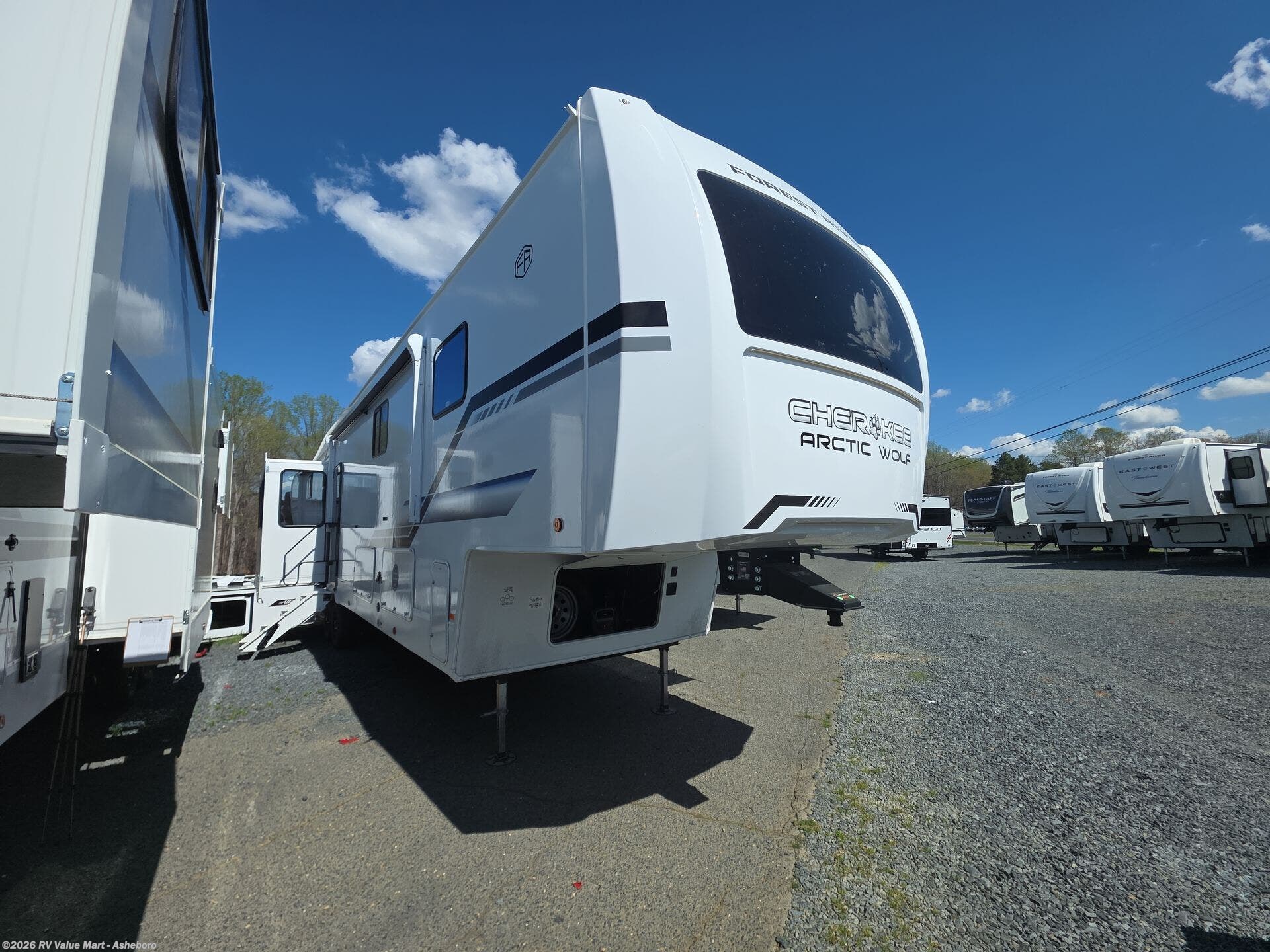 2026 Forest River Cherokee Arctic Wolf 3650SUITE - New Fifth Wheel For Sale by RV Value Mart - Asheboro in Franklinville, North Carolina