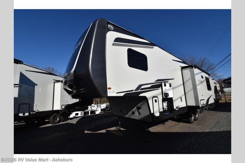2026 Forest River Flagstaff Classic 331RL - New Fifth Wheel For Sale by RV Value Mart - Asheboro in Franklinville, North Carolina