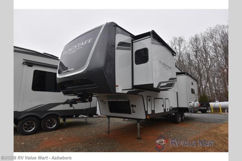 2026 Forest River Flagstaff Classic F361RLS - New Fifth Wheel For Sale by RV Value Mart - Asheboro in Franklinville, North Carolina