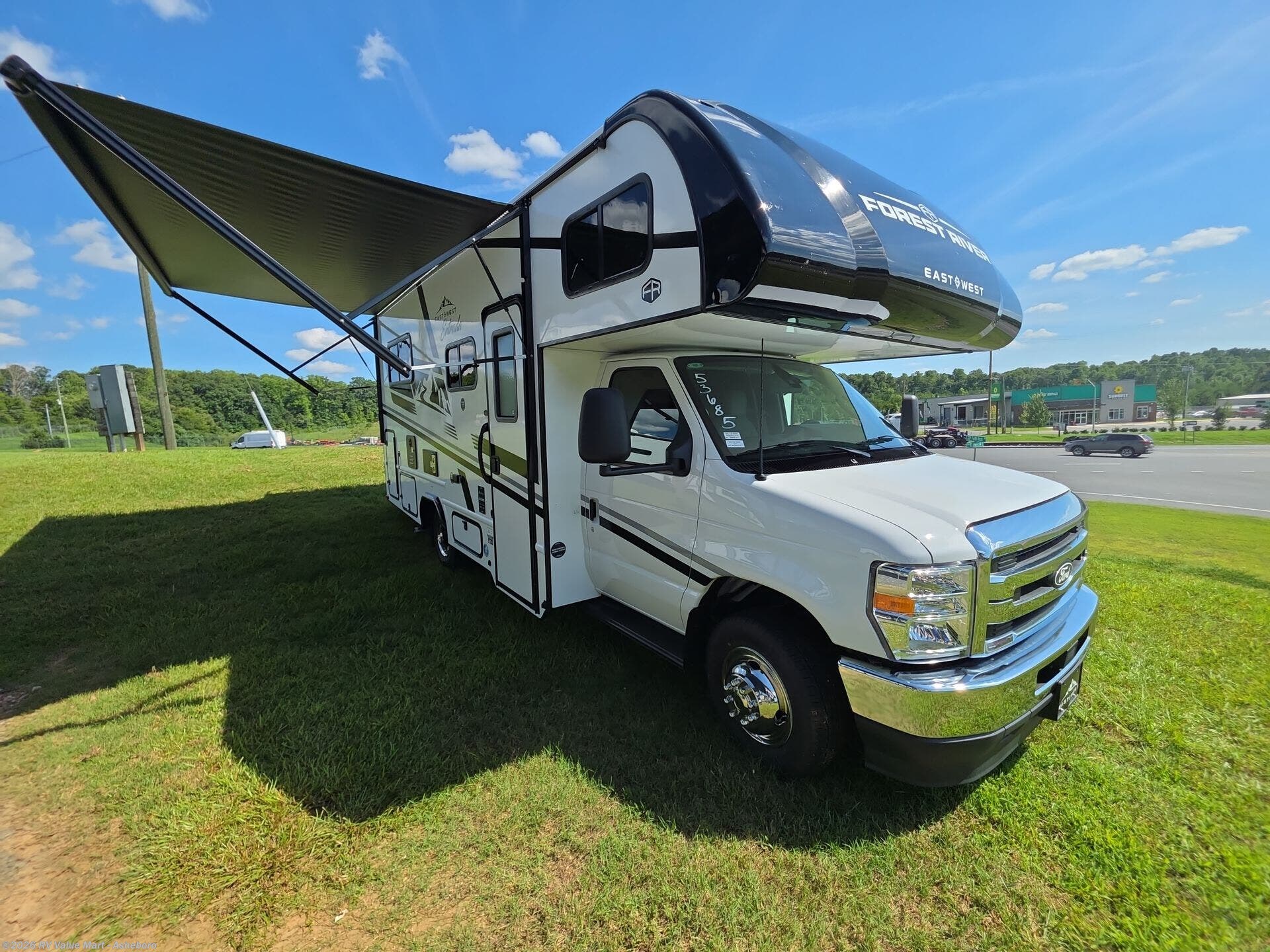 2027 East to West Entrada 2000NS - New Class C For Sale by RV Value Mart - Asheboro in Franklinville, North Carolina