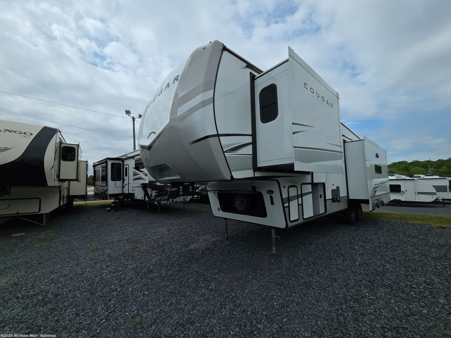 Used 2025 Keystone Cougar 316RLS available in Franklinville, North Carolina