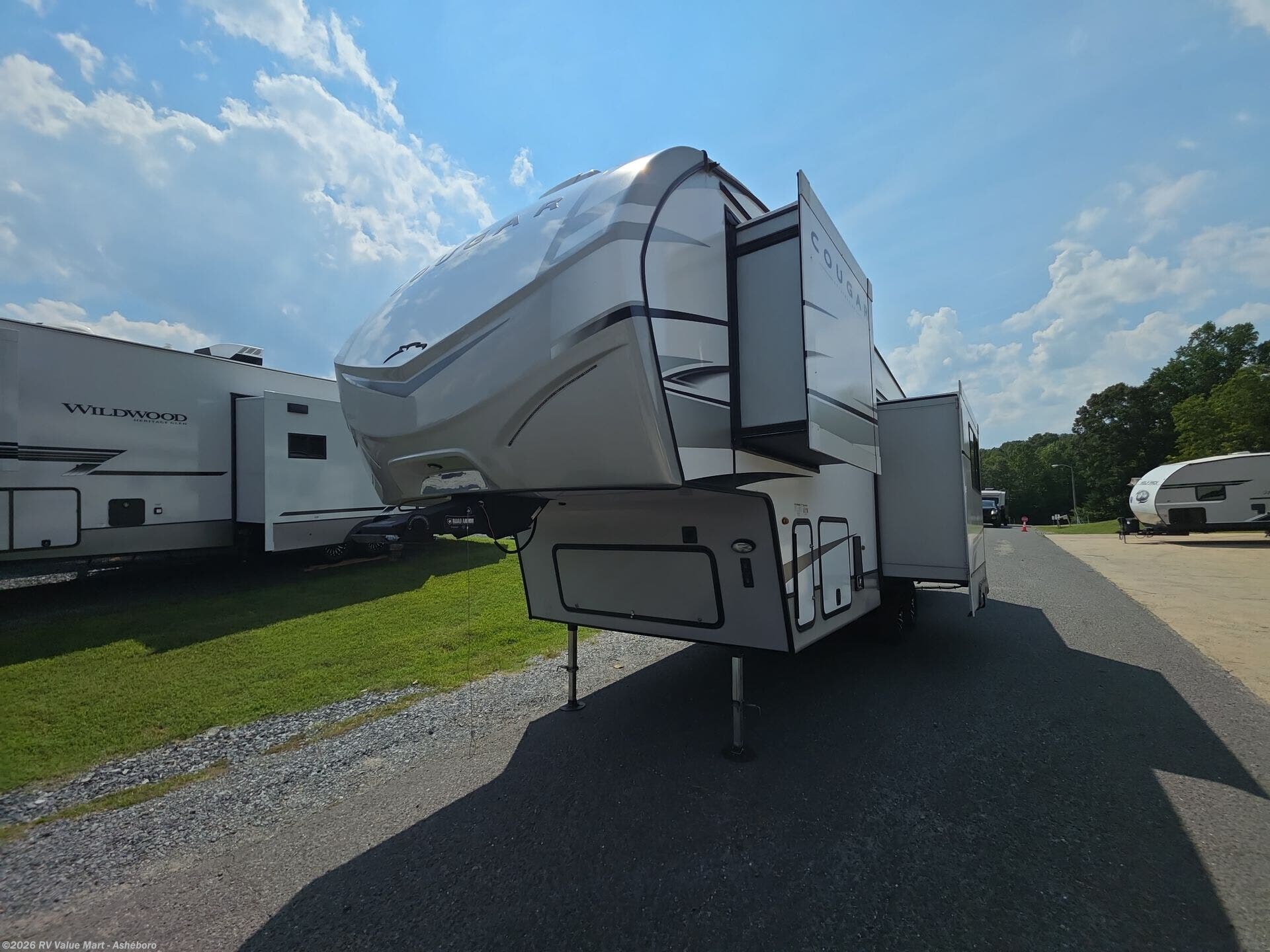 Used 2023 Keystone Cougar Half-Ton 29BHL available in Franklinville, North Carolina