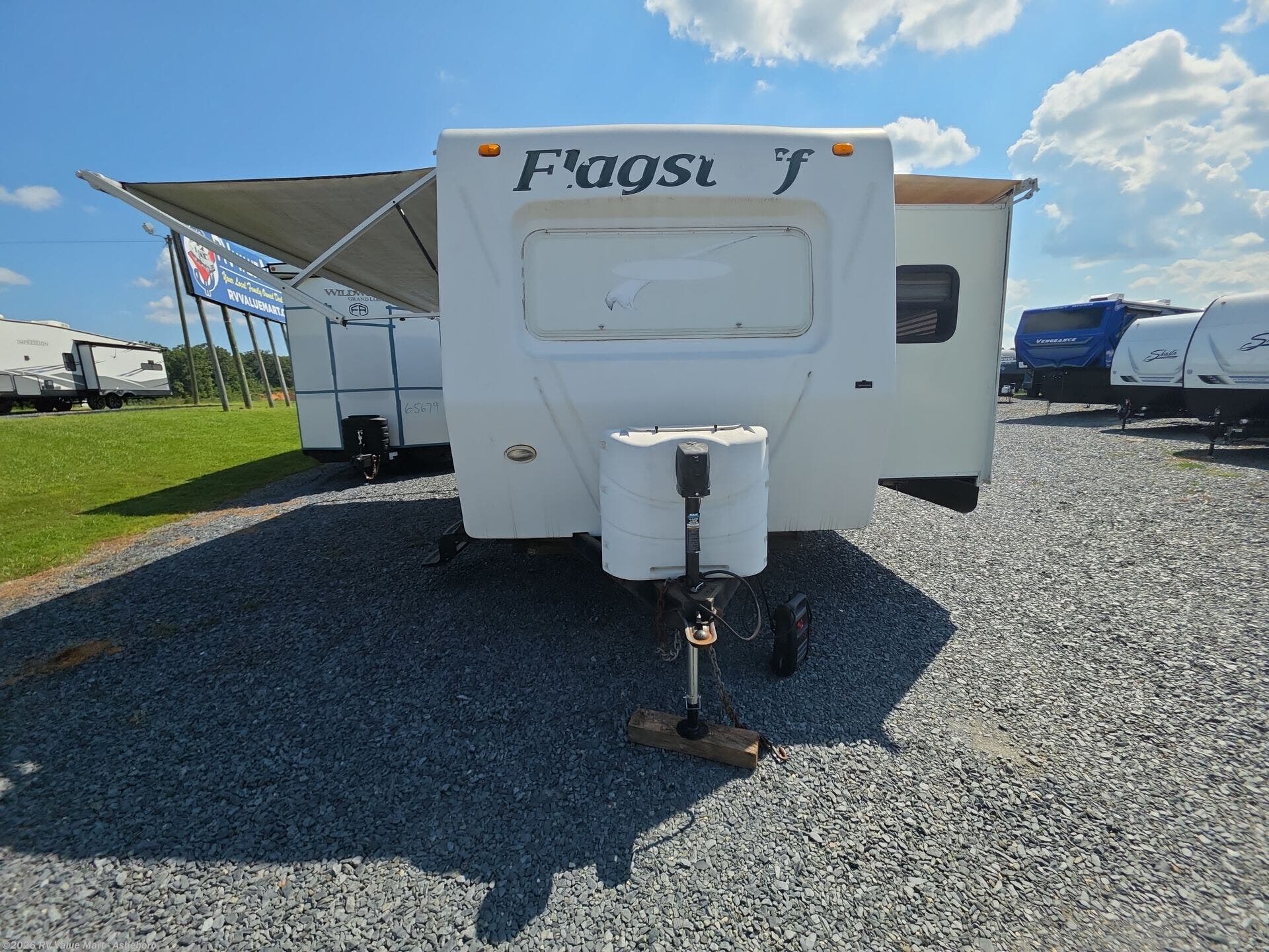 2010 Flagstaff 831FLSS by Forest River from RV Value Mart - Asheboro in Franklinville, North Carolina