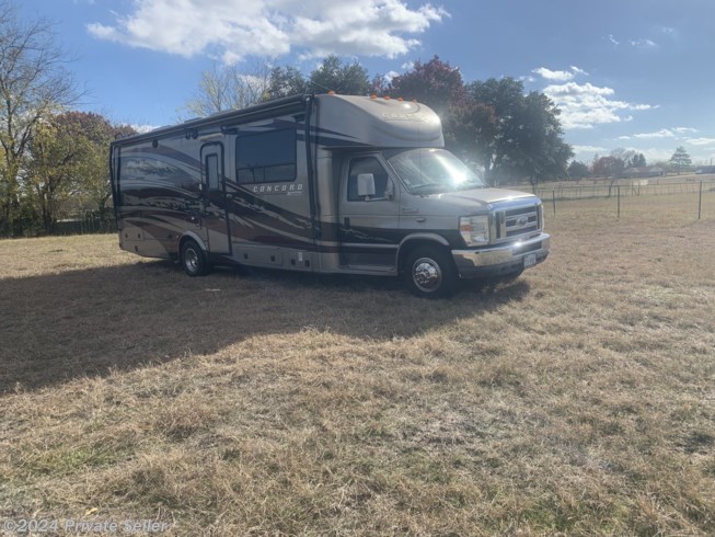 2011 Coachmen Concord 300 TS - Used Class C For Sale by Johnny in Terrell, Texas