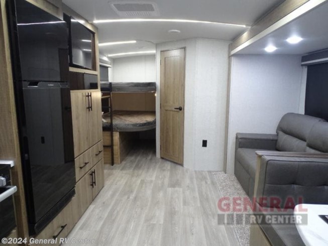 2024 Imagine 2800BH by Grand Design from General RV Center in West Chester, Pennsylvania