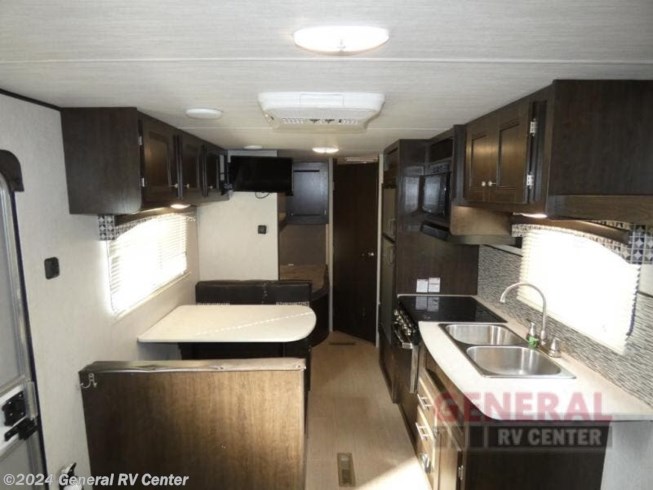 2019 Prowler Lynx 25 LX by Heartland from General RV Center in West Chester, Pennsylvania