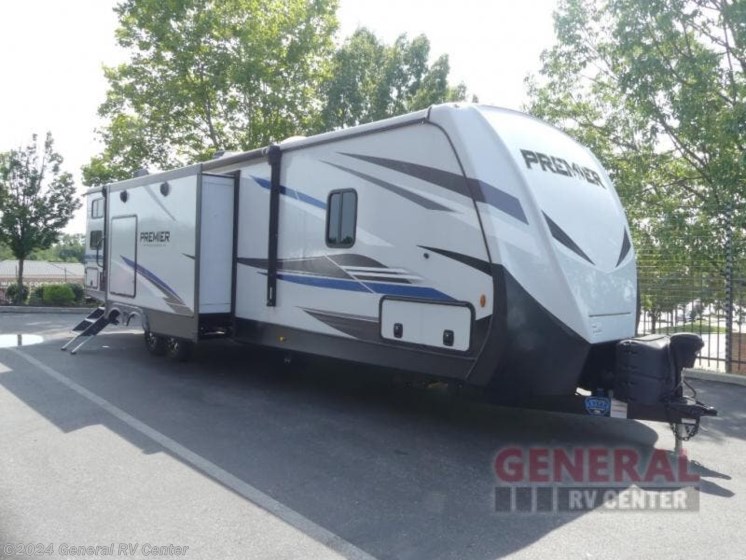 Used 2022 Keystone Premier Ultra Lite 34BIPR available in West Chester, Pennsylvania