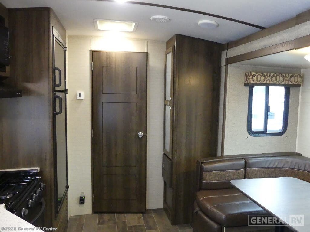 2018 Premier 22RBPR-1S by Keystone from General RV Center in West Chester, Pennsylvania