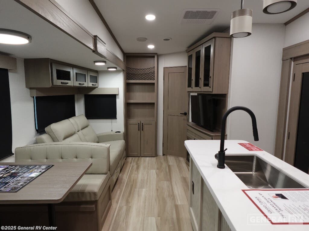 2026 Grand Design Reflection 311BHS - New Fifth Wheel For Sale by General RV Center in West Chester, Pennsylvania