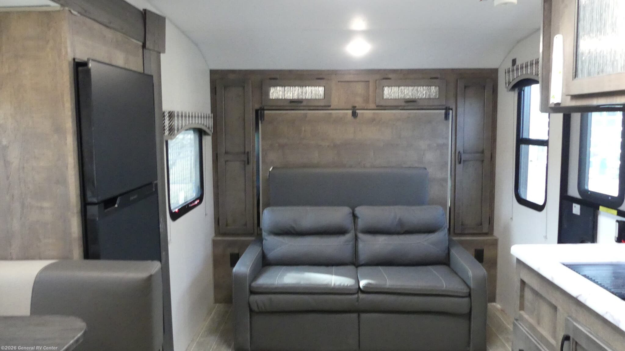 2021 Venture RV Sonic 211VDB - Used Travel Trailer For Sale by General RV Center in West Chester, Pennsylvania